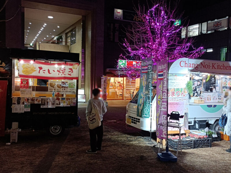 北本駅前にキッチンカーが集まってる！